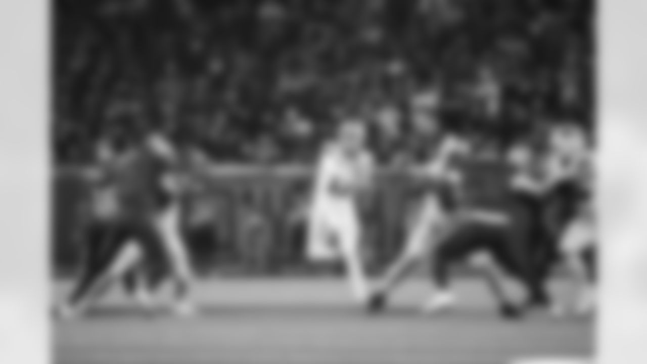 Houston Texans vs Buffalo Bills, Regular Season, November 20, 2025 at NRG Stadium.