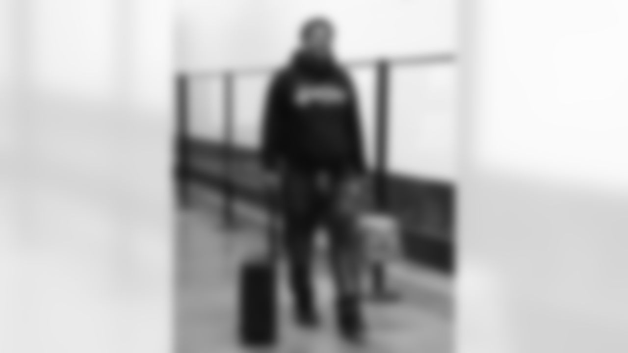 Cleveland Browns vs Buffalo Bills, Regular Season, December 21, 2025 at Huntington Bank Field.