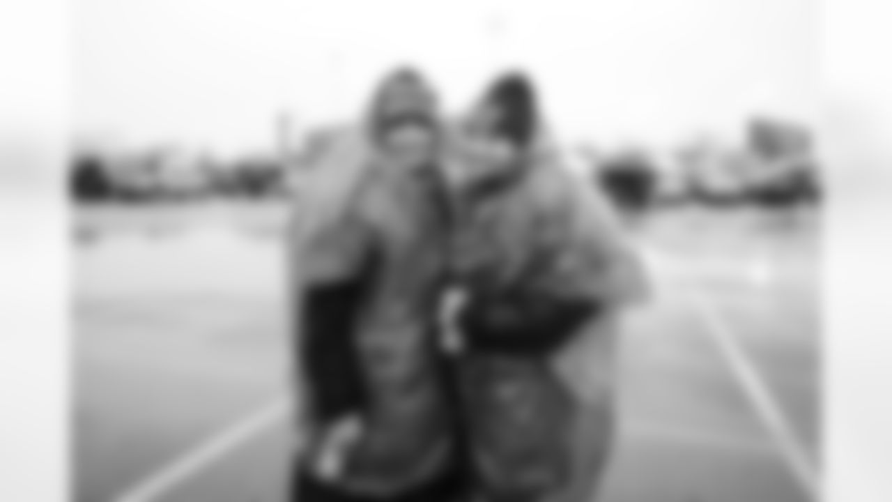 Buffalo Bills vs Philadelphia Eagles, Regular Season, December 28, 2025 at Highmark Stadium.