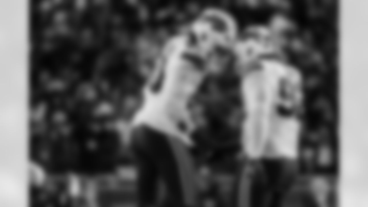 Cleveland Browns vs Buffalo Bills, Regular Season, December 21, 2025 at Huntington Bank Field.