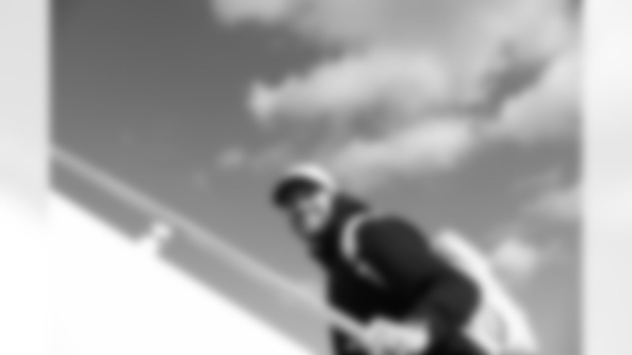 Josh Allen (17). Buffalo Bills Travel to Houston, November 19, 2025 at Buffalo Niagara International Airport.