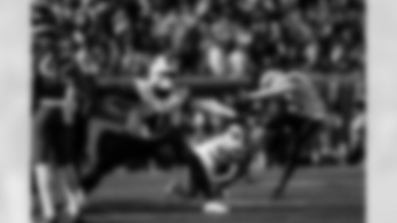 Buffalo Bills vs Jacksonville Jaguars, Wild Card Weekend, January 11, 2026 at EverBank Stadium.