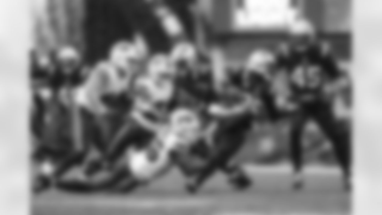 New England Patriots vs Buffalo Bills, Regular Season, December 14, 2025 at Gillette Stadium.