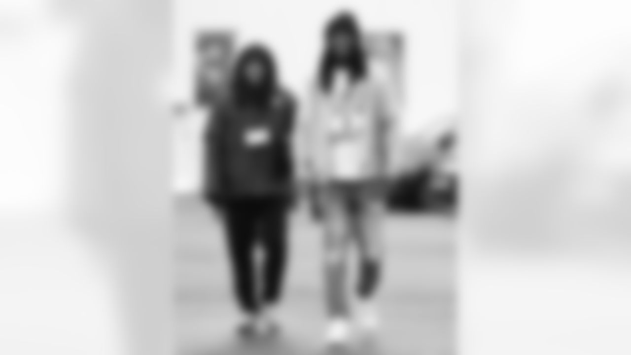 Buffalo Bills vs New York Jets, Regular Season, January 04, 2026 at Highmark Stadium.