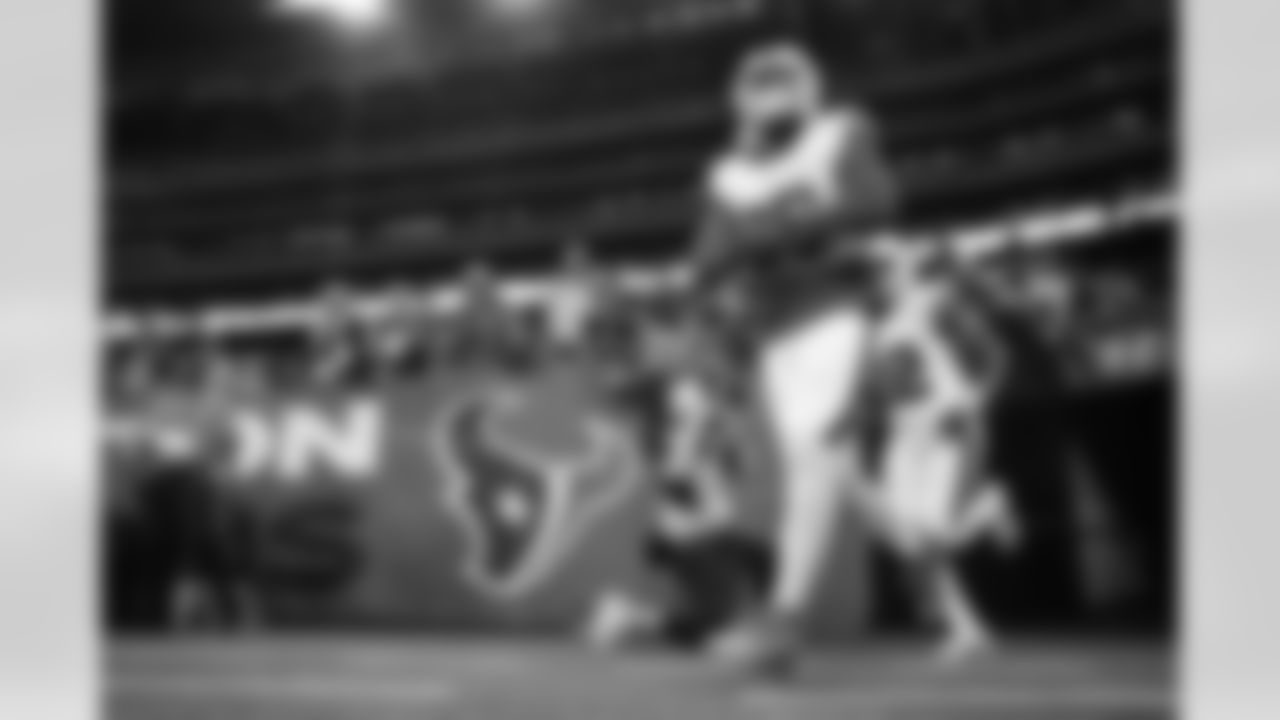 Houston Texans vs Buffalo Bills, Regular Season, November 20, 2025 at NRG Stadium.