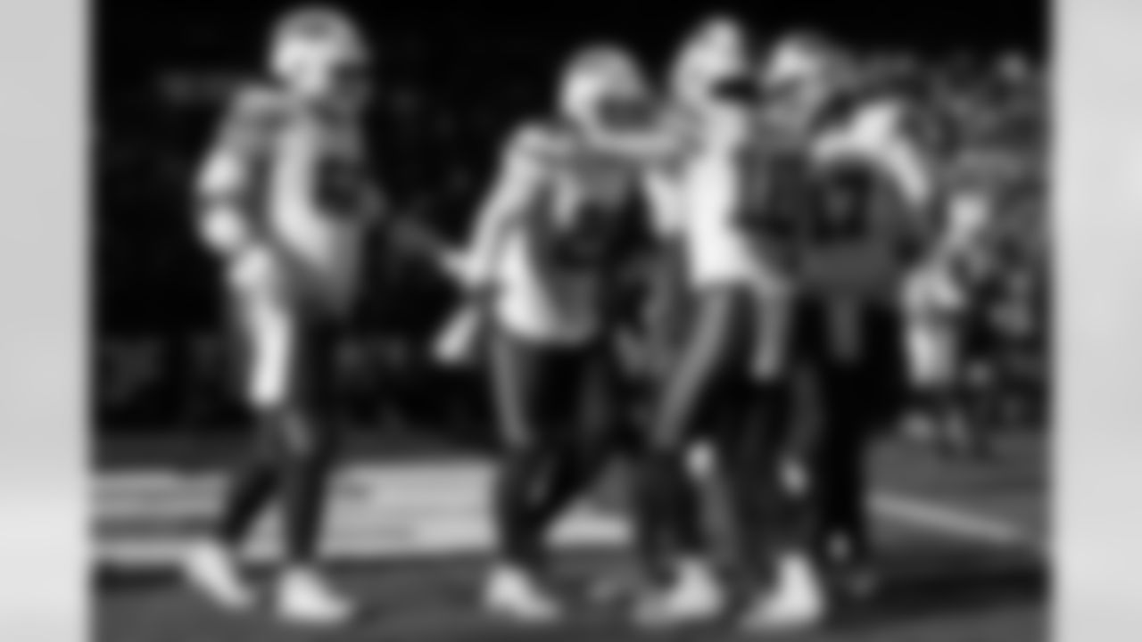 Cleveland Browns vs Buffalo Bills, Regular Season, December 21, 2025 at Huntington Bank Field.