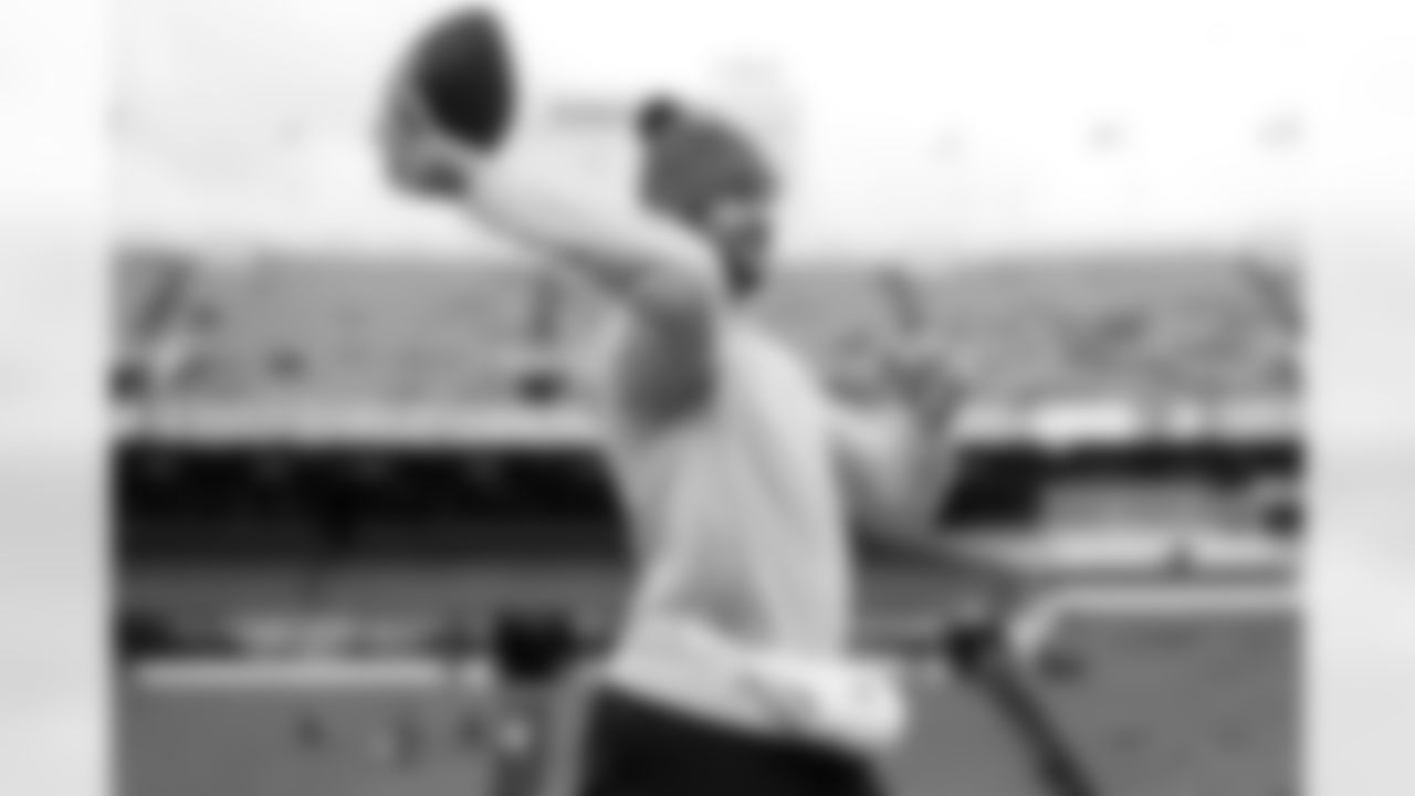 Buffalo Bills vs Tampa Bay Buccaneers, Regular Season, November 16, 2025 at Highmark Stadium.