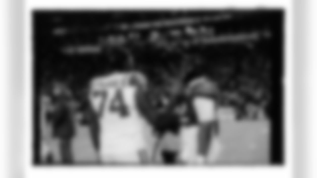 Buffalo Bills vs New York Jets, Regular Season, January 04, 2026 at Highmark Stadium.