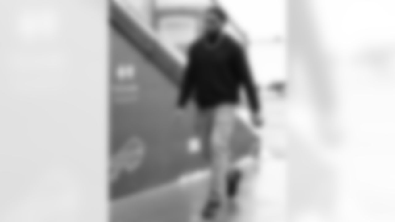 Buffalo Bills vs New York Jets, Regular Season, January 04, 2026 at Highmark Stadium.