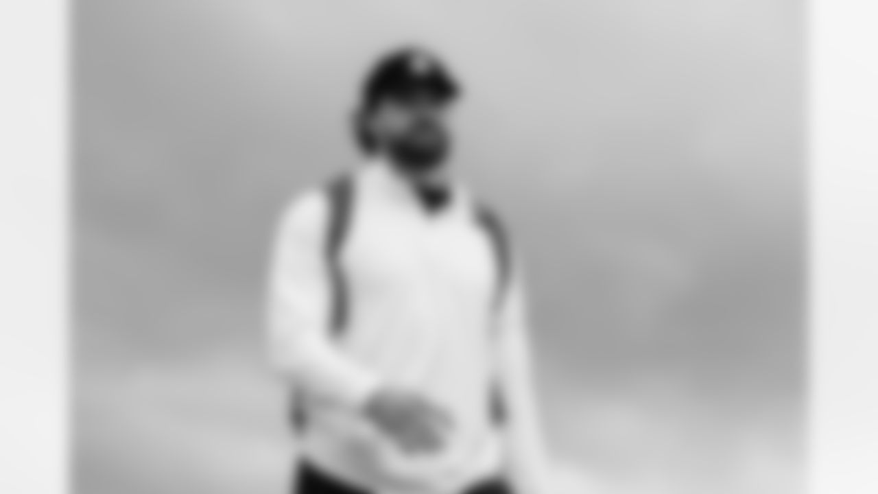 Dawson Knox (88). Buffalo Bills travel to Carolina, October 25, 2025 at Buffalo Niagara International Airport.