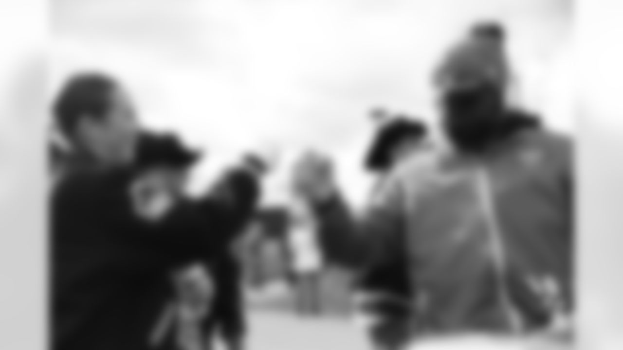 Buffalo Bills vs Tampa Bay Buccaneers, Regular Season, November 16, 2025 at Highmark Stadium.