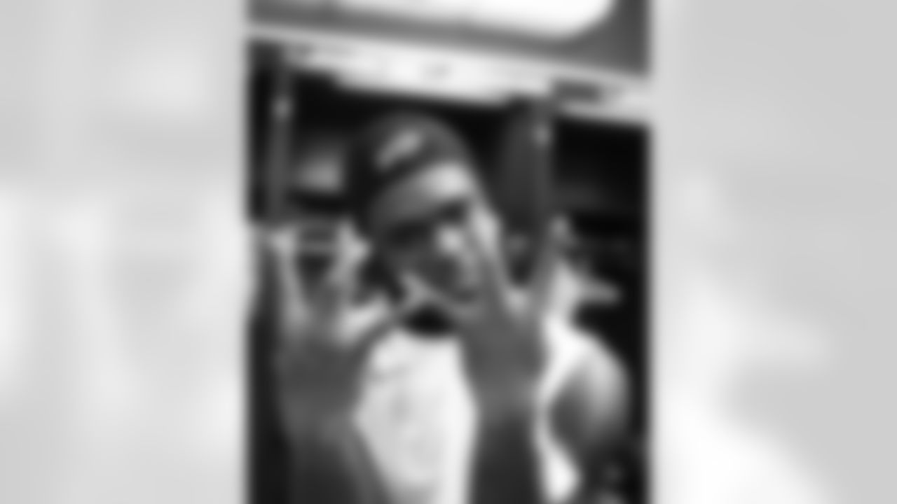 Buffalo Bills vs Tampa Bay Buccaneers, Regular Season, November 16, 2025 at Highmark Stadium.