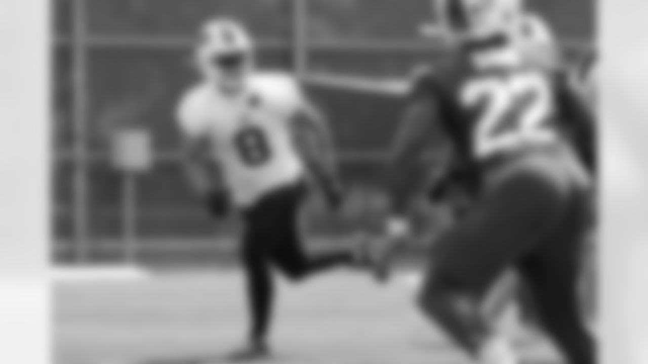 Terrel Bernard (8). Buffalo Bills Mandatory Minicamp, June 11, 2025 at the Buffalo Bills Training Center.