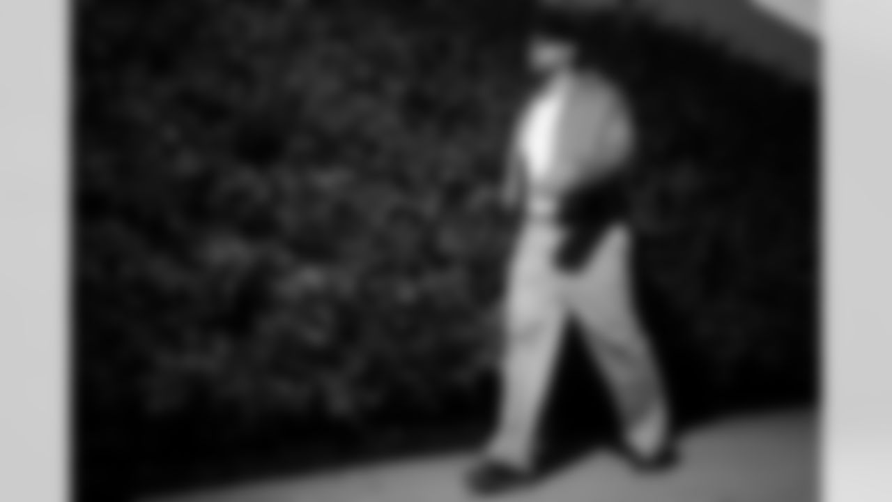 Matt Milano (58). Buffalo Bills vs Kansas City Chiefs, Regular Season, November 02, 2025 at Highmark Stadium.