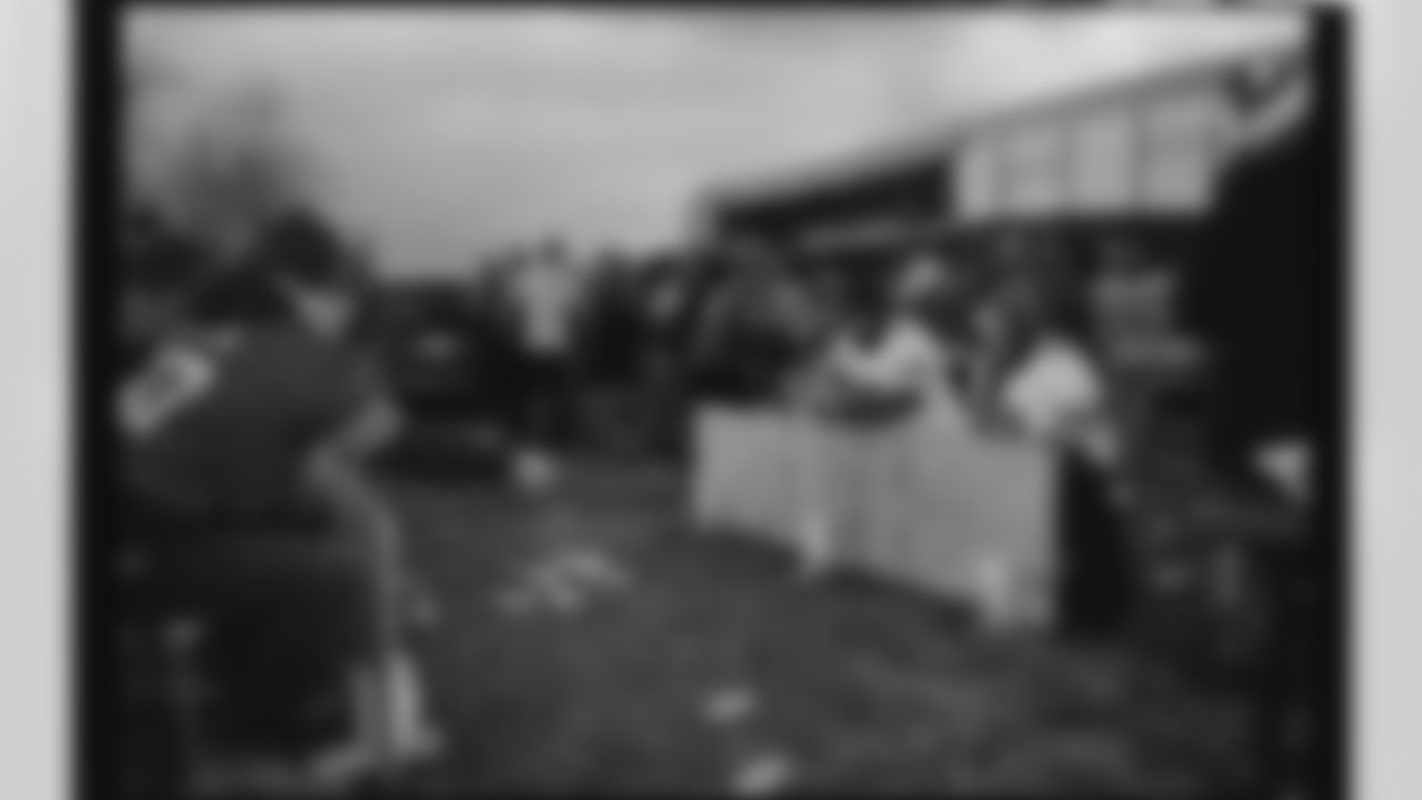 Buffalo Bills vs Tampa Bay Buccaneers, Regular Season, November 16, 2025 at Highmark Stadium.