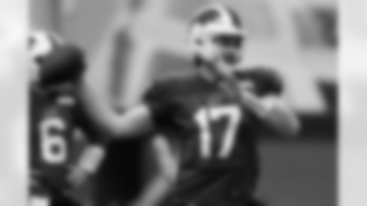 Josh Allen (17). Buffalo Bills Week 8 Practice, October 22, 2025 at HIghmark Stadium.