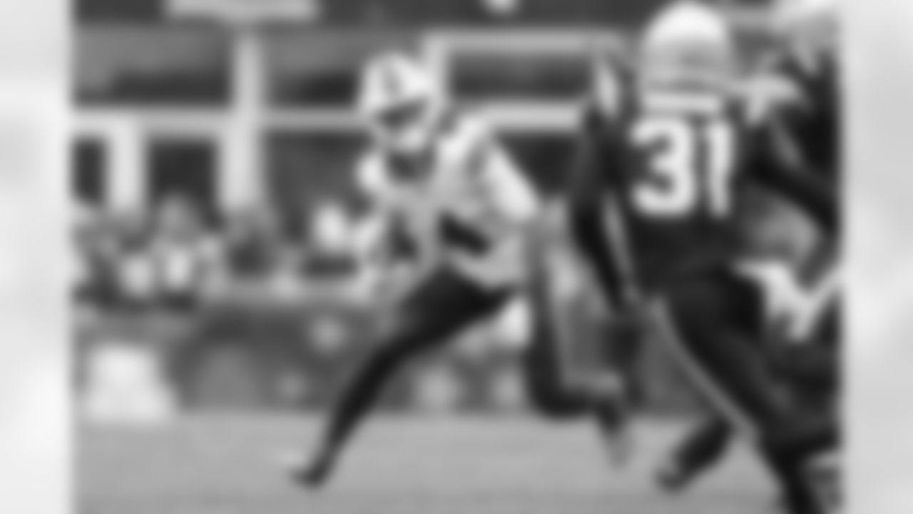 New England Patriots vs Buffalo Bills, Regular Season, December 14, 2025 at Gillette Stadium.