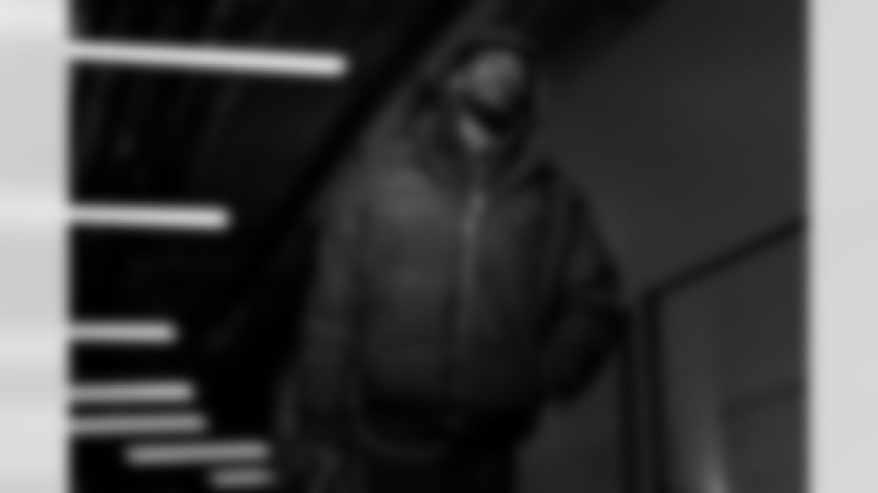 Cleveland Browns vs Buffalo Bills, Regular Season, December 21, 2025 at Huntington Bank Field.