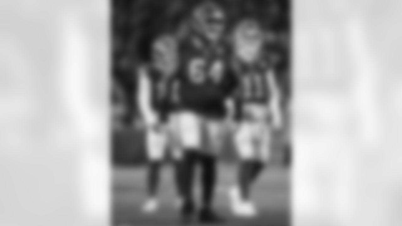 Buffalo Bills vs New York Jets, Regular Season, January 04, 2026 at Highmark Stadium.