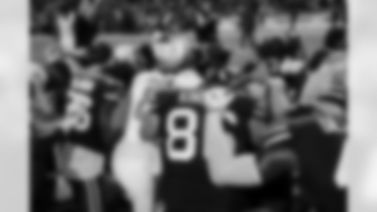 Buffalo Bills vs Miami Dolphins, Regular Season, September 18, 2025 at Highmark Stadium.