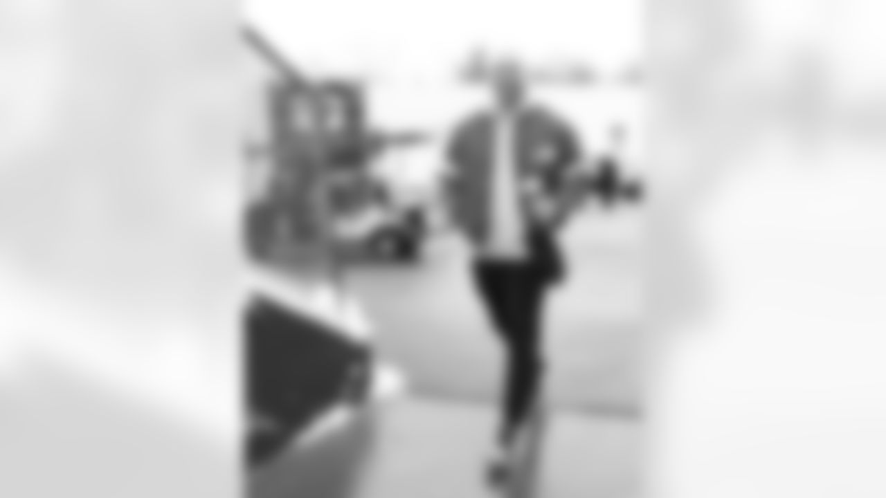 Buffalo Bills vs New York Jets, Regular Season, January 04, 2026 at Highmark Stadium.