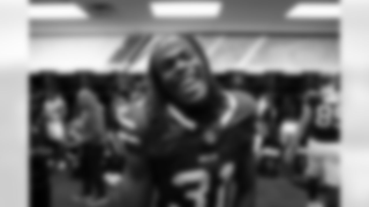 Buffalo Bills vs Kansas City Chiefs, Regular Season, November 02, 2025 at Highmark Stadium.