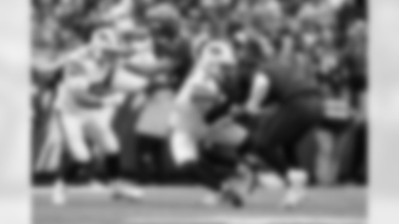 Buffalo Bills vs Tampa Bay Buccaneers, Regular Season, November 16, 2025 at Highmark Stadium.