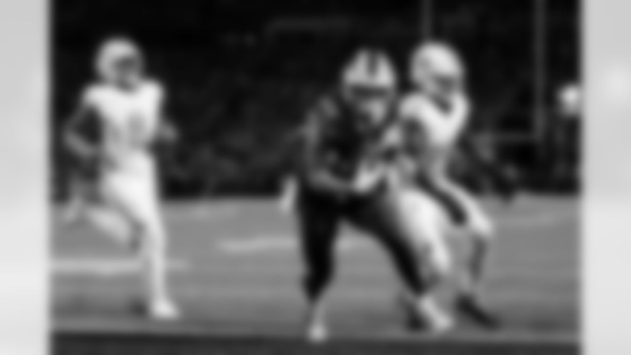 Buffalo Bills vs Miami Dolphins, Regular Season, September 18, 2025 at Highmark Stadium.