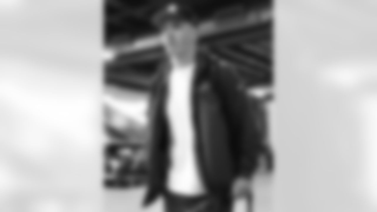 Buffalo Bills vs Denver Broncos, Divisional Game, January 17, 2026 at Empower Field at Mile High.