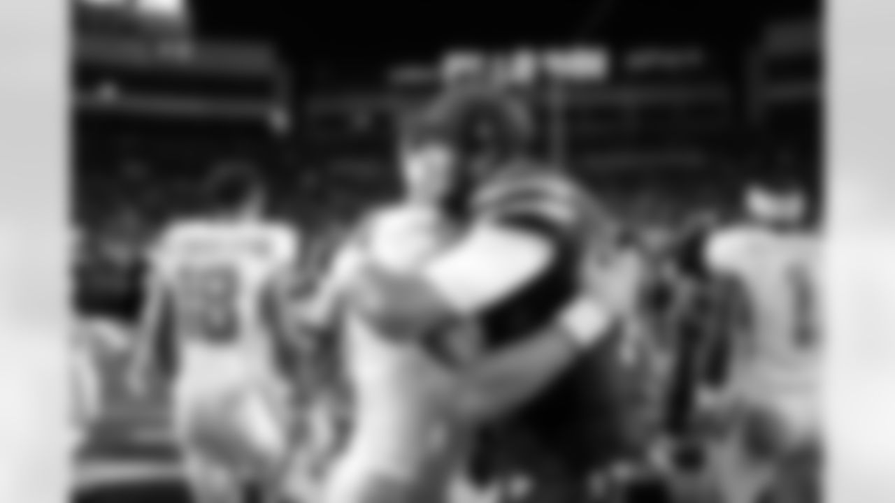 Buffalo Bills vs Miami Dolphins, Regular Season, September 18, 2025 at Highmark Stadium.