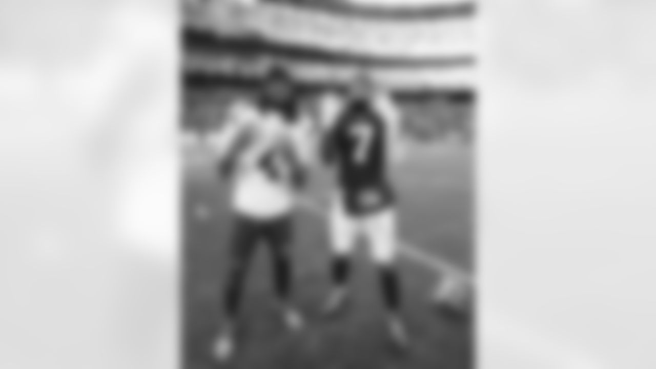 Cleveland Browns vs Buffalo Bills, Regular Season, December 21, 2025 at Huntington Bank Field.