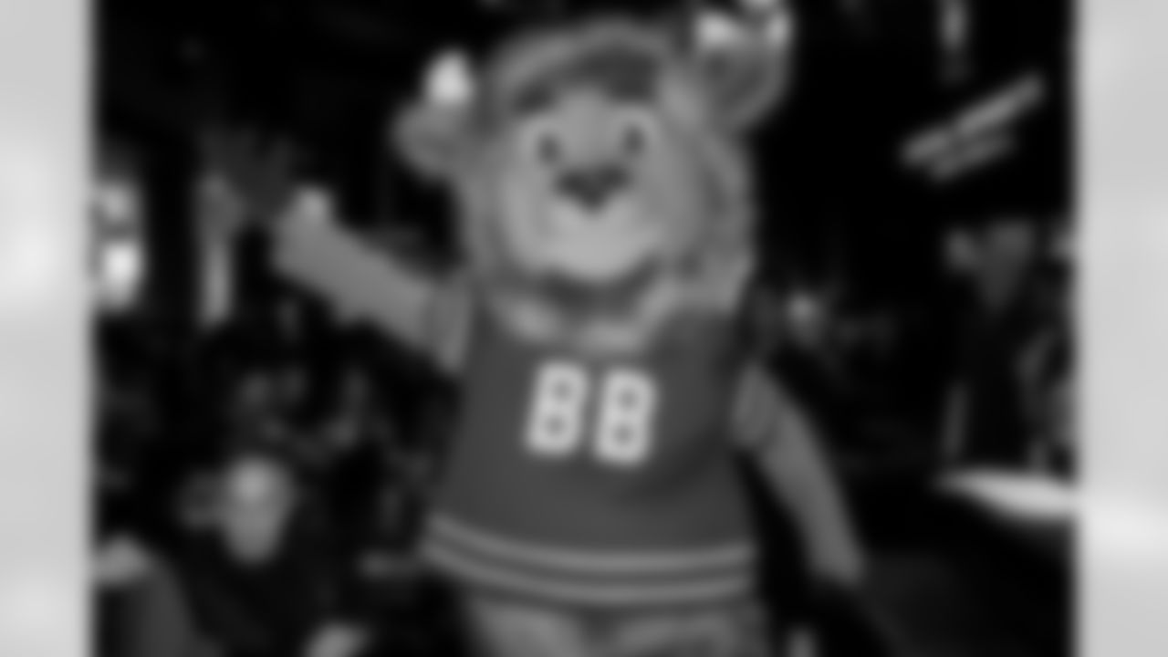 Bills v Chiefs Ontario Watch Party, November 02, 2025 at Real Sports Bar & Grill.