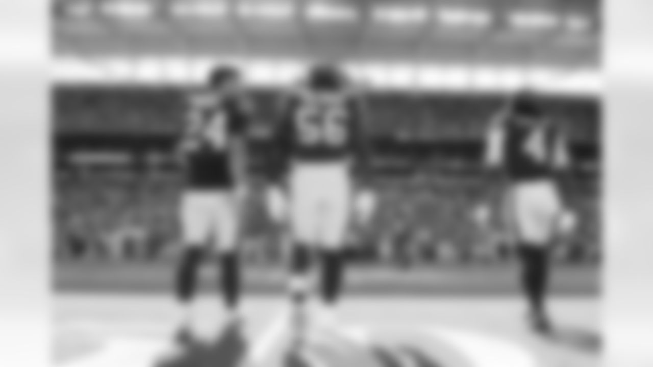 Miami Dolphins vs Buffalo Bills, Regular Season, November 09, 2025 at Hard Rock Stadium.