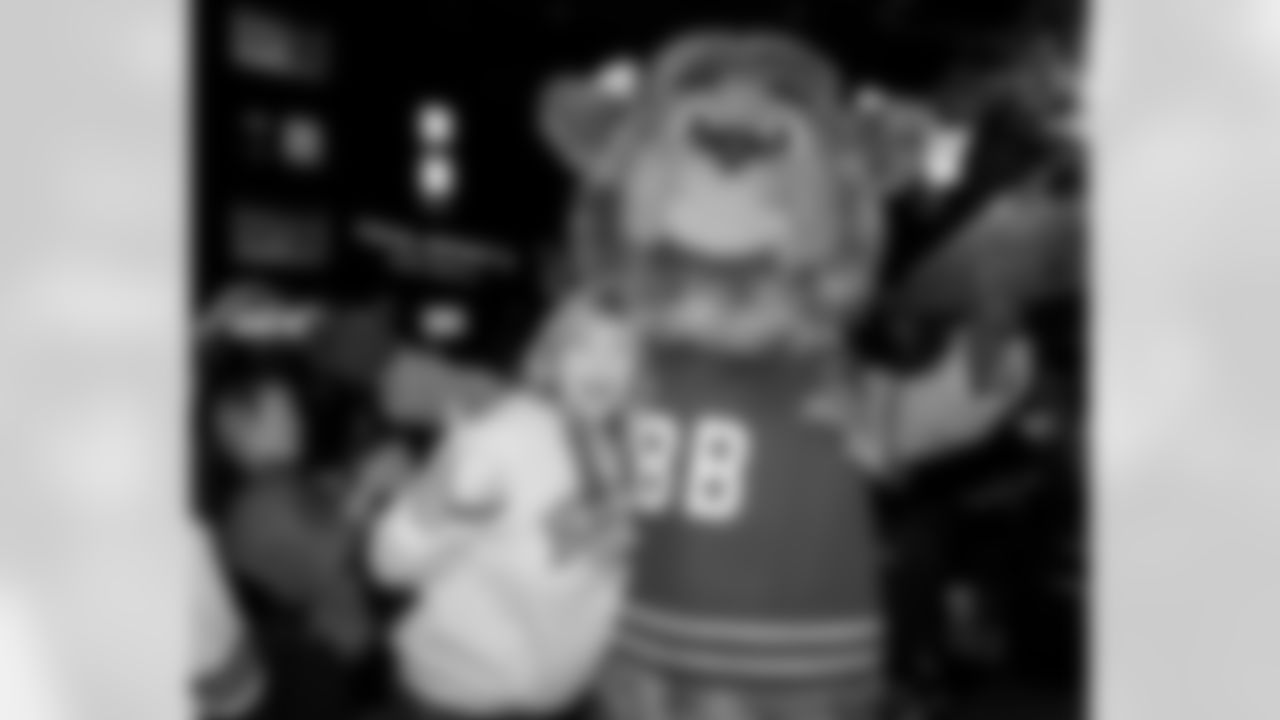 Bills v Chiefs Ontario Watch Party, November 02, 2025 at Real Sports Bar & Grill.