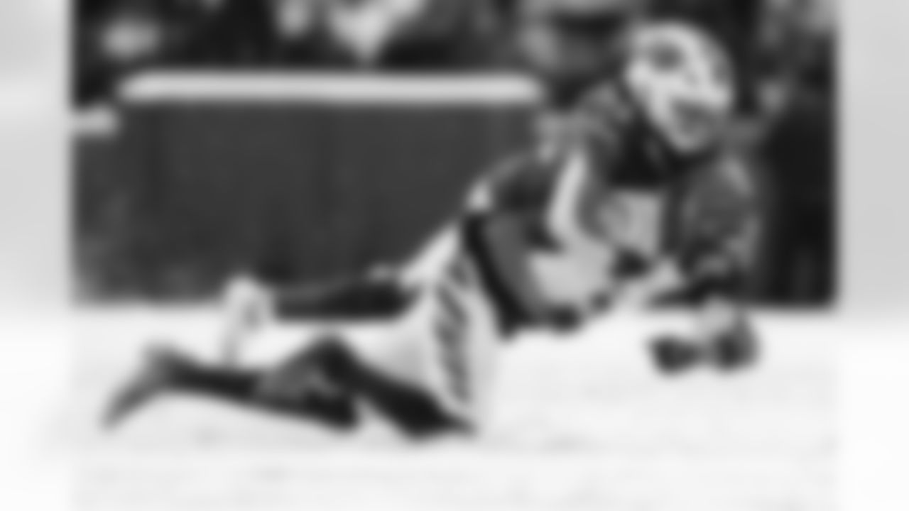 Buffalo Bills vs Cincinnati Bengals, Regular Season, December 07, 2025 at Highmark Stadium.