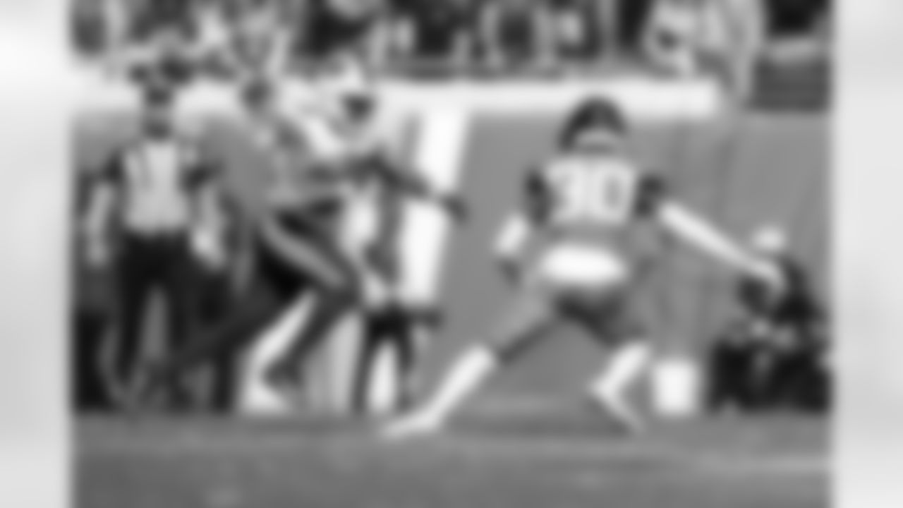 Buffalo Bills vs Jacksonville Jaguars, Wild Card Weekend, January 11, 2026 at EverBank Stadium.