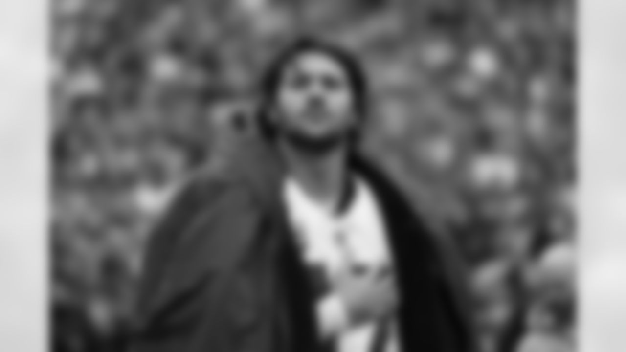 Buffalo Bills vs Tampa Bay Buccaneers, Regular Season, November 16, 2025 at Highmark Stadium.