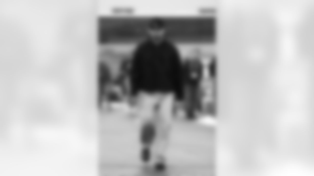 Buffalo Bills vs Cincinnati Bengals, Regular Season, December 07, 2025 at Highmark Stadium.