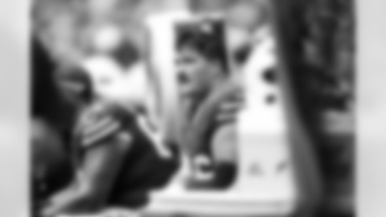 Miami Dolphins vs Buffalo Bills, Regular Season, November 09, 2025 at Hard Rock Stadium.