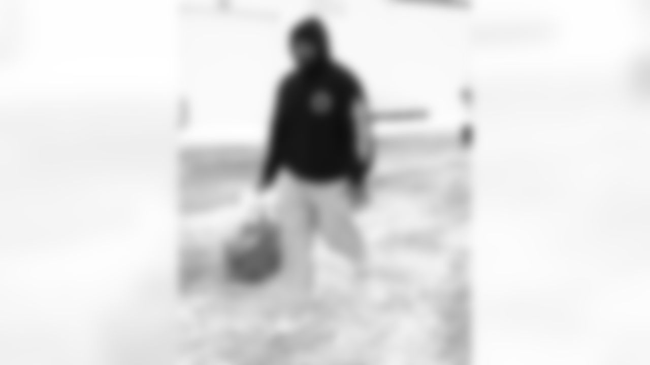 Reggie Gilliam (41). Buffalo Bills travel to Foxborough, December 13, 2025 at Buffalo Niagara International Airport.