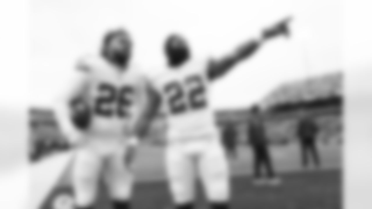 Ray Davis (22), Reggie Gilliam (41). Buffalo Bills vs Tampa Bay Buccaneers, Regular Season, November 16, 2025 at Highmark Stadium.