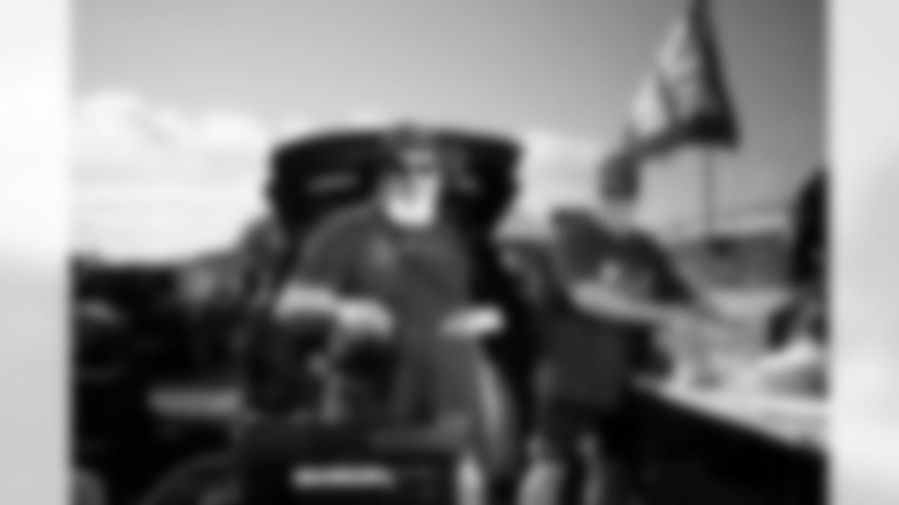 Buffalo Bills vs New Orleans Saints, Regular Season, September 28, 2025 at Highmark Stadium.