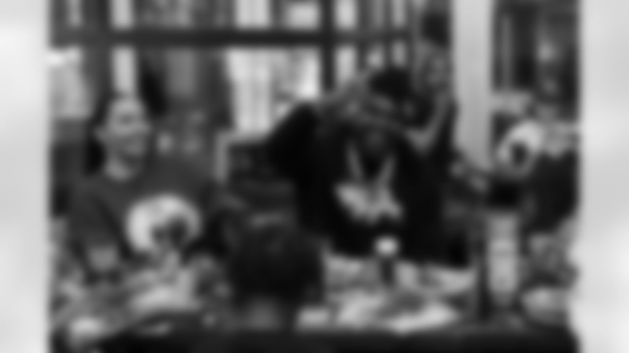 Bills v Chiefs Montreal Watch Party, November 02, 2025 at La Belle et La Boeuf.