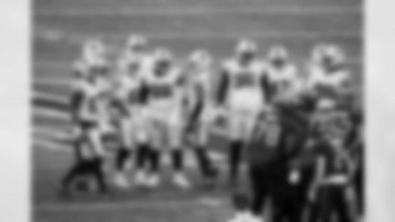 Buffalo Bills vs Tampa Bay Buccaneers, Regular Season, November 16, 2025 at Highmark Stadium.