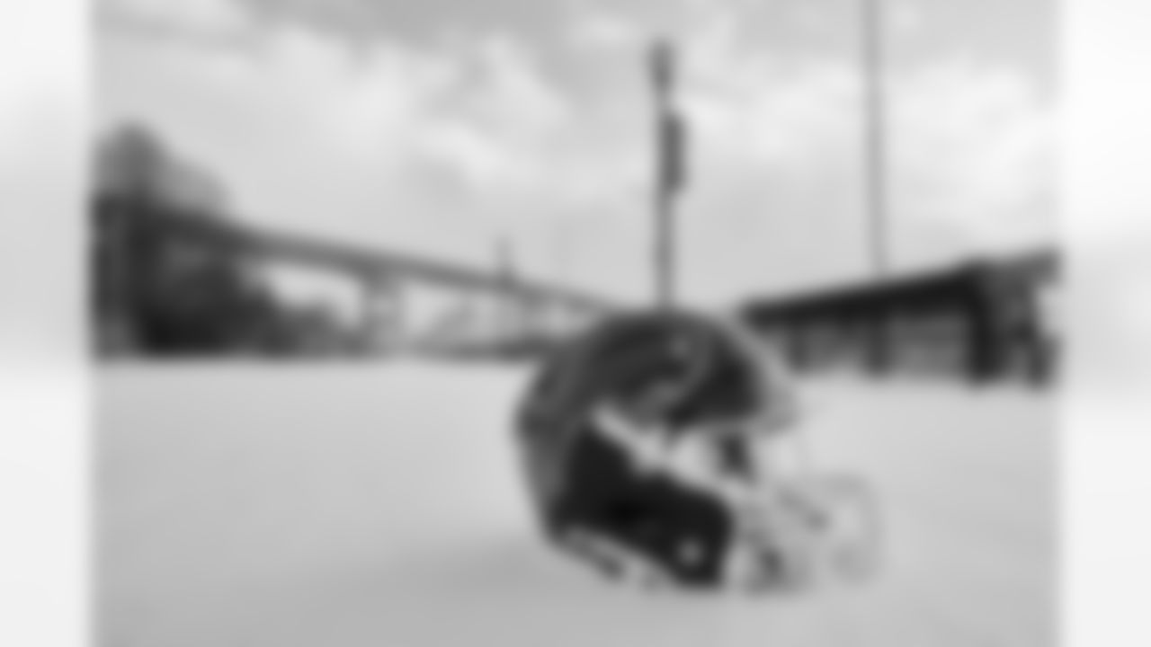 Red Helmet Promo, December 30, 2025 at Downtown.