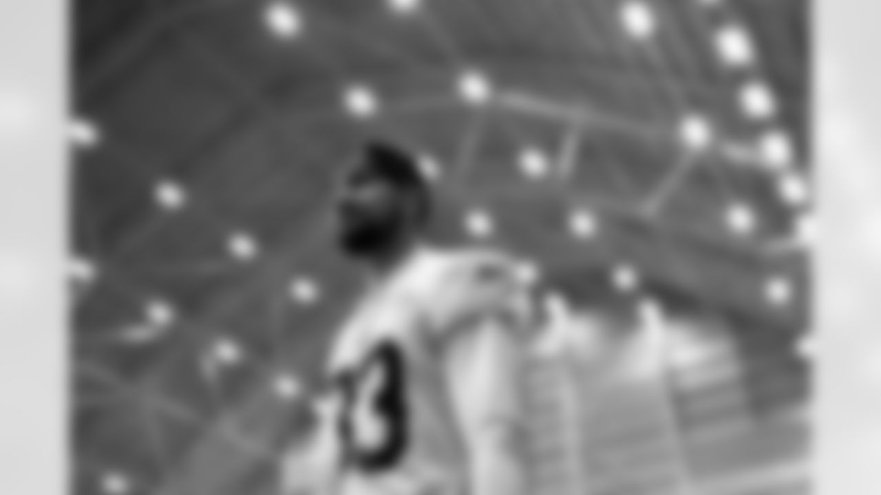 Keleki Latu (83). Buffalo Bills Week 13 Practice, November 28, 2025 at Buffalo Bills Training Center.