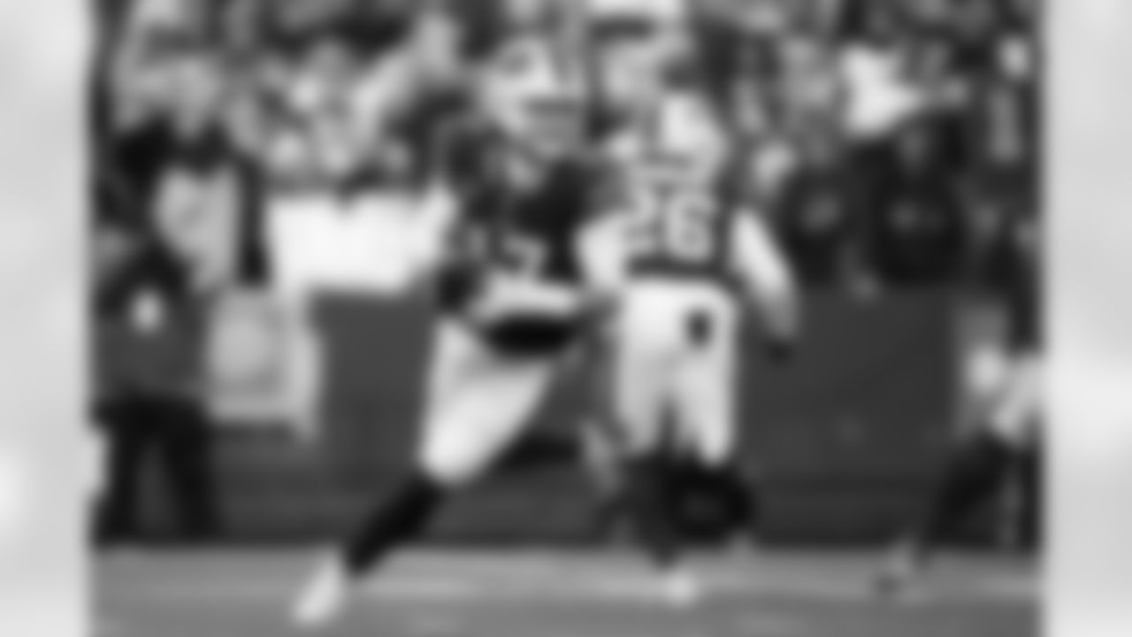 Buffalo Bills vs Denver Broncos, Wild Card Weekend, January 12, 2025 at Highmark Stadium.