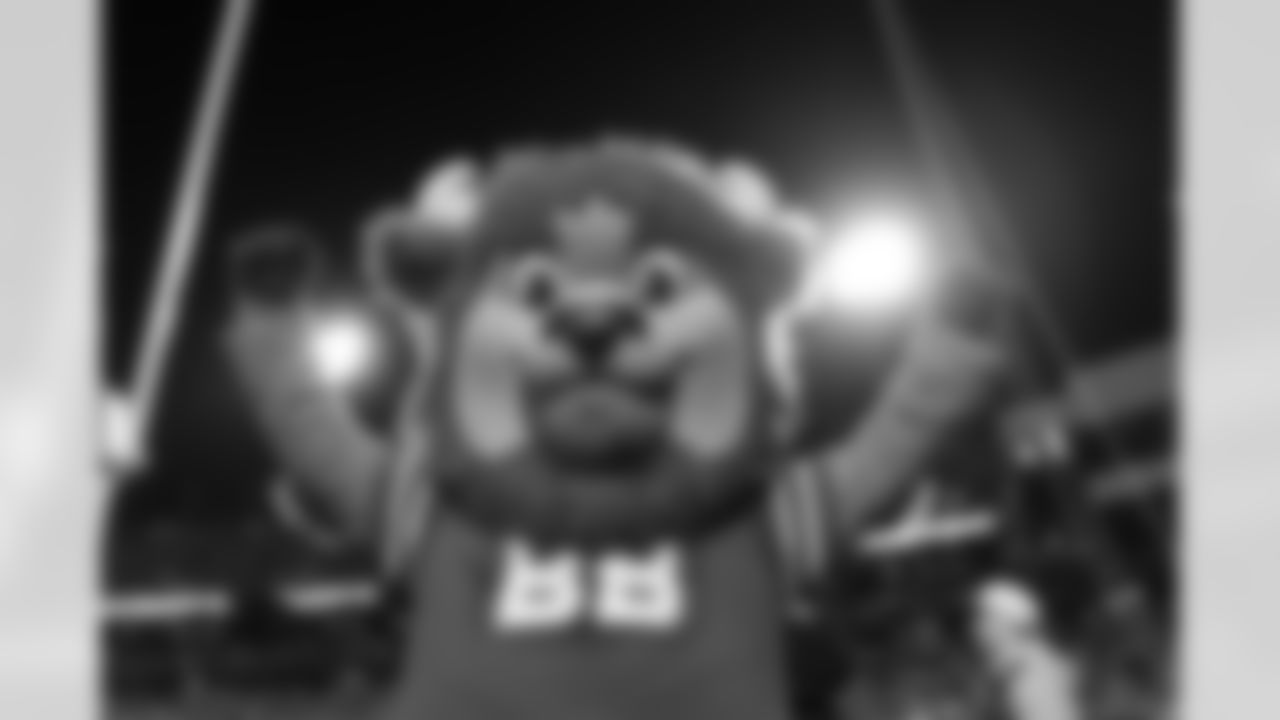 Buffalo Bills vs Kansas City Chiefs, Regular Season, November 02, 2025 at Highmark Stadium.