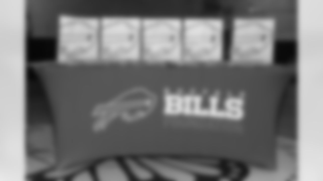 Huddle for Hunger Community Visit, October 16, 2025 at Arthur O. Eve, Buffalo Public School #61.