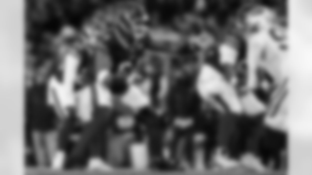 Buffalo Bills vs New York Jets, Regular Season, January 04, 2026 at Highmark Stadium.